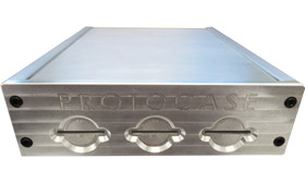 Electronic enclosure showcase